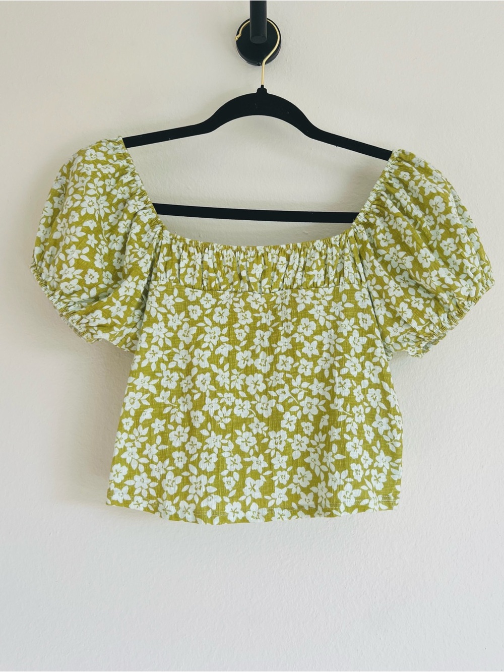 Billabong Light Green Cotton Blend Crop Top Blouse